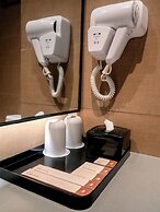ibis Surabaya Tidar