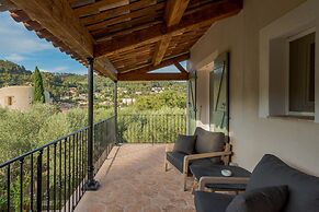 Lou Calen Retreat