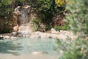Lou Calen Retreat