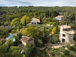 Lou Calen Retreat