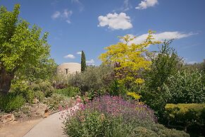 Lou Calen Retreat