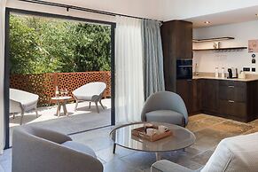 Lou Calen Retreat