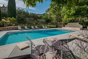 Lou Calen Retreat