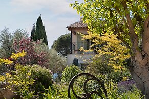 Lou Calen Retreat