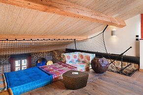 Lou Calen Retreat