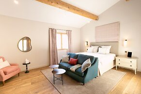 Lou Calen Retreat