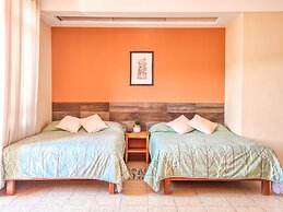 Hotel Galaxia
