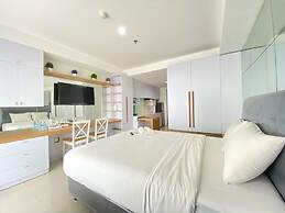 Modern & Comfy Studio Apartment at Tamansari Tera Residence