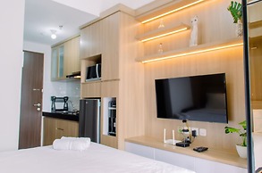 Nice and Fancy Studio at Transpark Bintaro Apartment