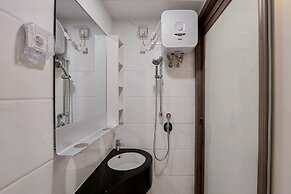 Fancy and Nice Studio at Sky House BSD Apartment