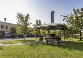 Poolside Retreat - Beahost