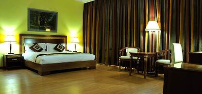 Nomad Paradise Hotel