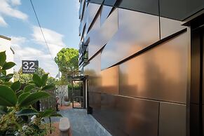 GRANDI 32  Boutique Residence