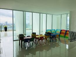 Paragon Suite By Antlerzone