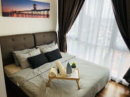 Paragon Suite By Antlerzone