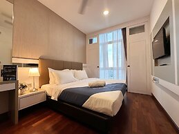 Paragon Suite By Antlerzone