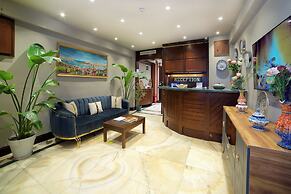 La Vida Hotel