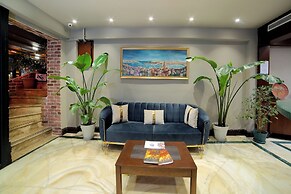 La Vida Hotel