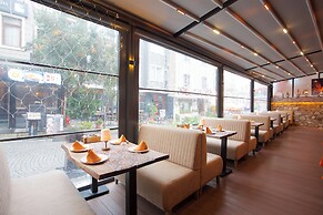 La Vida Hotel