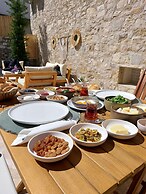 Kugu Urla