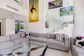 Ultra Modern Villa with Chef & Maid