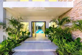 Ultra Modern Villa with Chef & Maid
