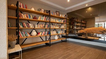 Enki Suess Alaçatı