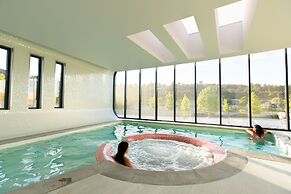 Grapple Hotel