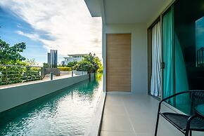 The Ark at Veloche by Lofty