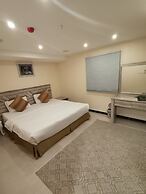 Private Luxury Apartments - Al Khozama