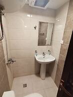 Private Luxury Apartments - Al Khozama