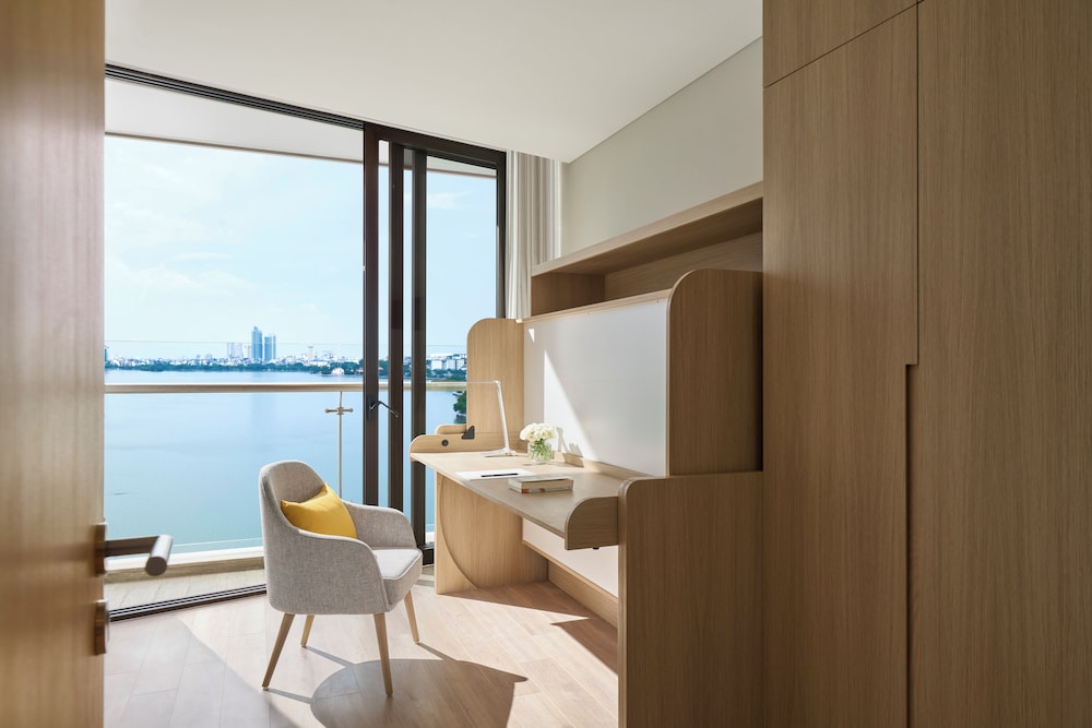 PARKROYAL Serviced Suites Hanoi