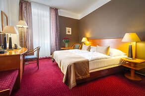 Hotel Harmony