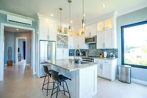Sunset Gecko Condos - Unit 1A