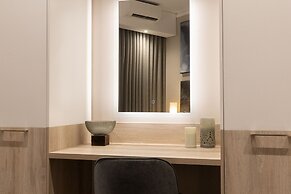 Black Marble - Menlyn Residence