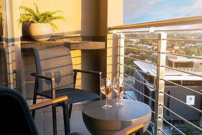 Black Marble - Menlyn Residence