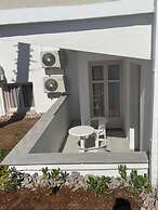 Coralli Beach Hotel