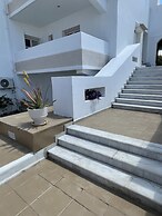 Coralli Beach Hotel