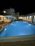Coralli Beach Hotel