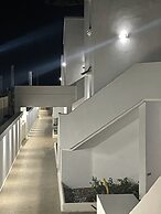 Coralli Beach Hotel