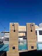 Coralli Beach Hotel