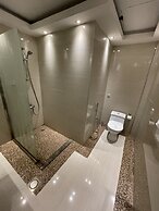 Private Luxury Suites - Al Hamra