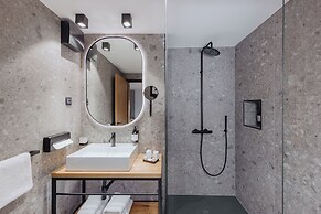 One66 Hotel