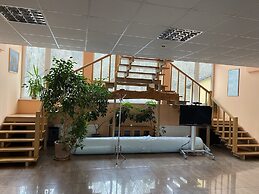 Conference center and restaurant Backonys