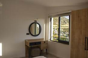 Kaya Apartments