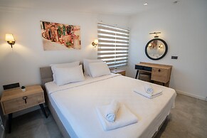Kaya Apartments