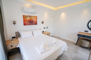 Kaya Apartments