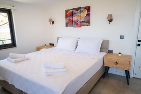 Kaya Apartments