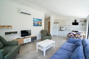 Kaya Apartments