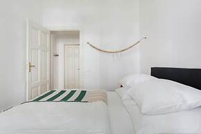 Top Luxury Space Spree Mitte Berlin